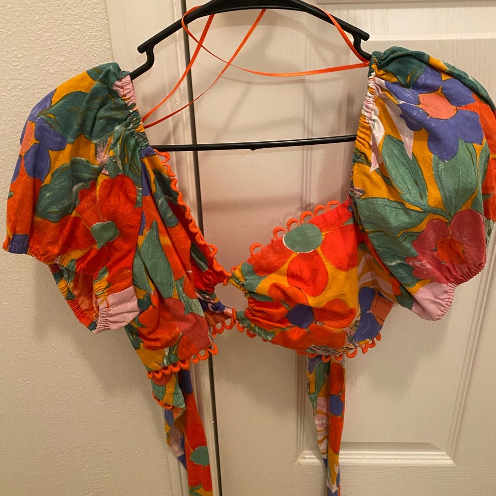 floral tropical print puff-sleeve crop top